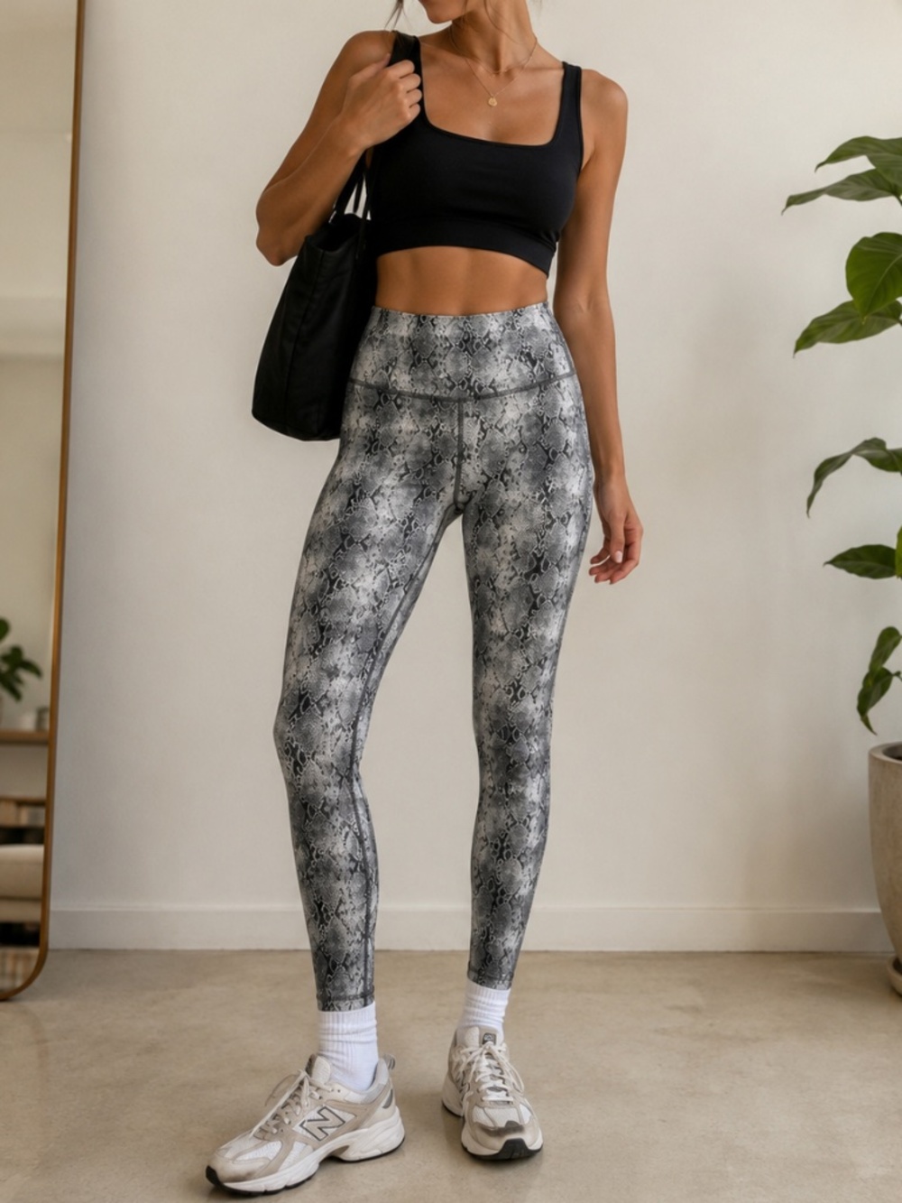 Spiritual Gangster Gray Snakeskin High Rise Leggings Small